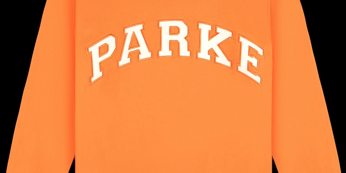 Parke Sweatshirt Looks for Everyday Inspiration